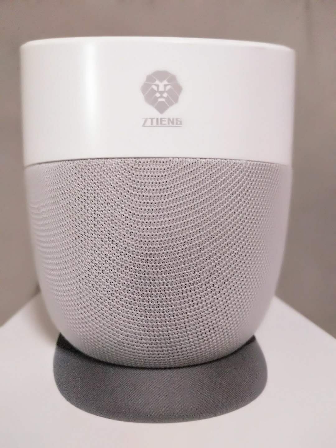 無線充電藍牙音響 03