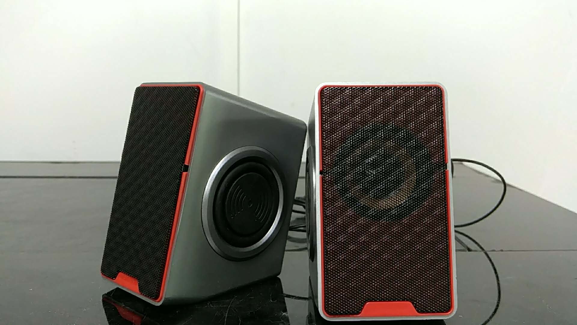 ZTIENS多媒體對(duì)箱 (7)