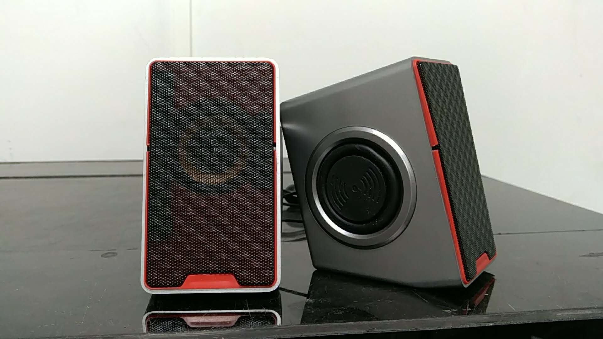 ZTIENS多媒體對(duì)箱 (10)